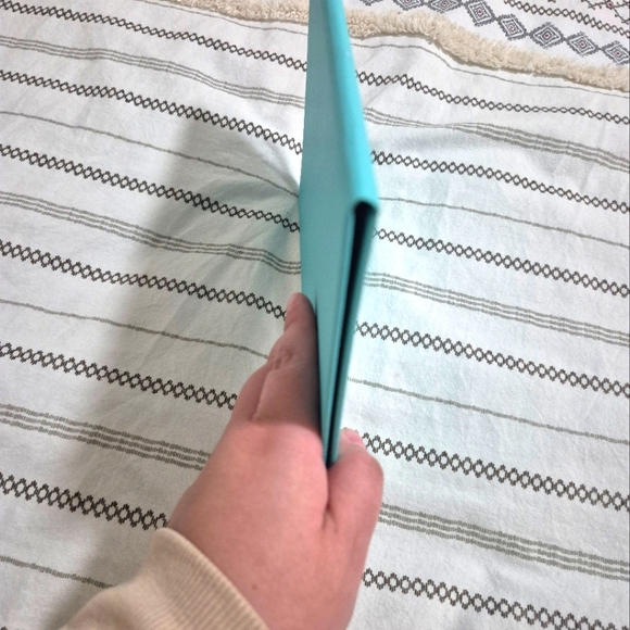 Tiffany & Co Mini Portfolio - Picture 4 of 4